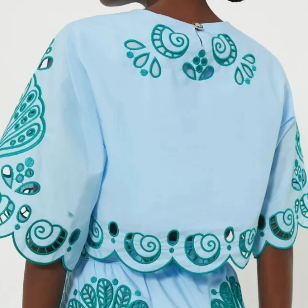 Farm Rio Richelieu Light Blue And Green Cropped Scalloped Hem Top Size XL Cotton - Picture 4 of 15